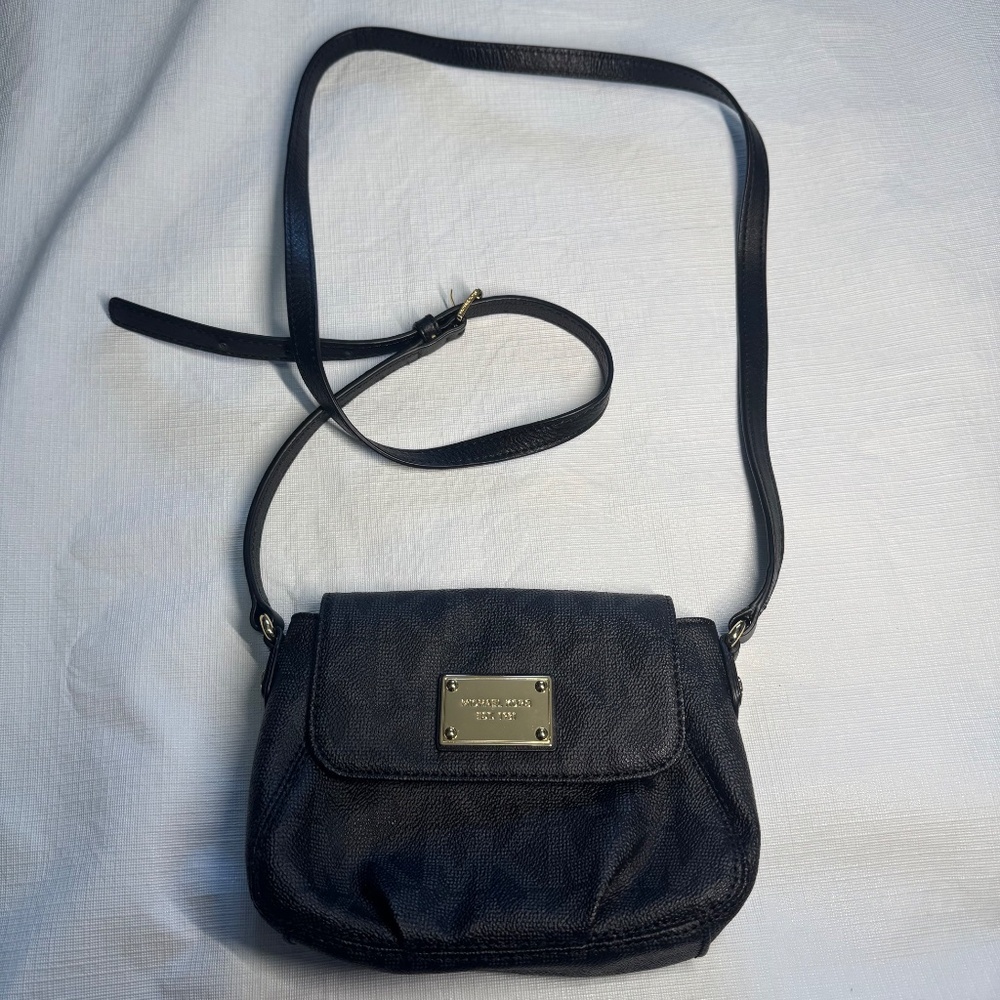 Michael Kors Black Crossbody Bag - Picture 2 of 9